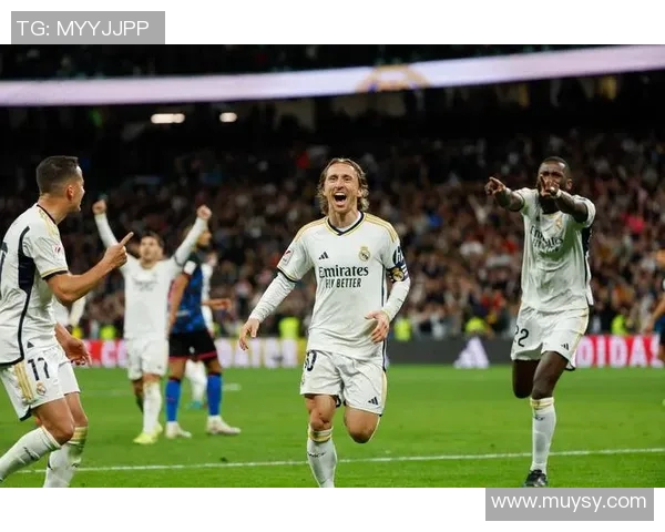 皇马主场迎战布鲁日全力争胜精彩赛事回顾与分析