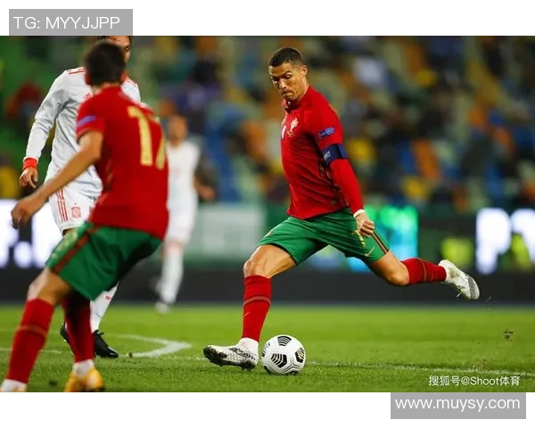 葡萄牙国家队与恒大足球俱乐部的精彩对决回顾与分析
