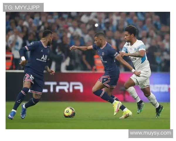 洛里昂主场迎战奥兰斯争夺法乙联赛重要积分之战